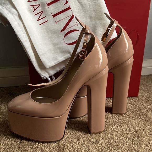 VALENTINO GARAVANI TAN-GO PLATFORM PUMP IN PATENT LEATHER 155 MM Rose color - Picture 10 of 15